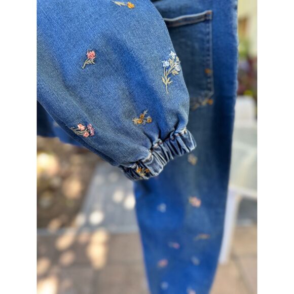 Aqua Floral Embroidered High Rise Jogger Ankle Jeans in Vintage Wash Size 28 - Picture 8 of 10
